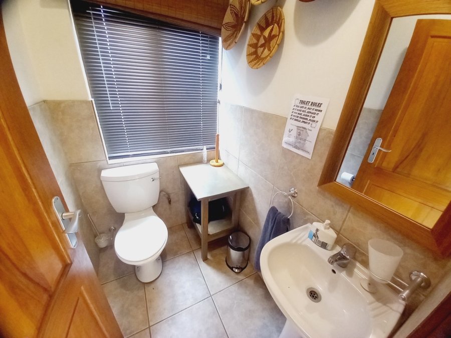 4 Bedroom Property for Sale in Boschenvaal River Front Lodges Free State